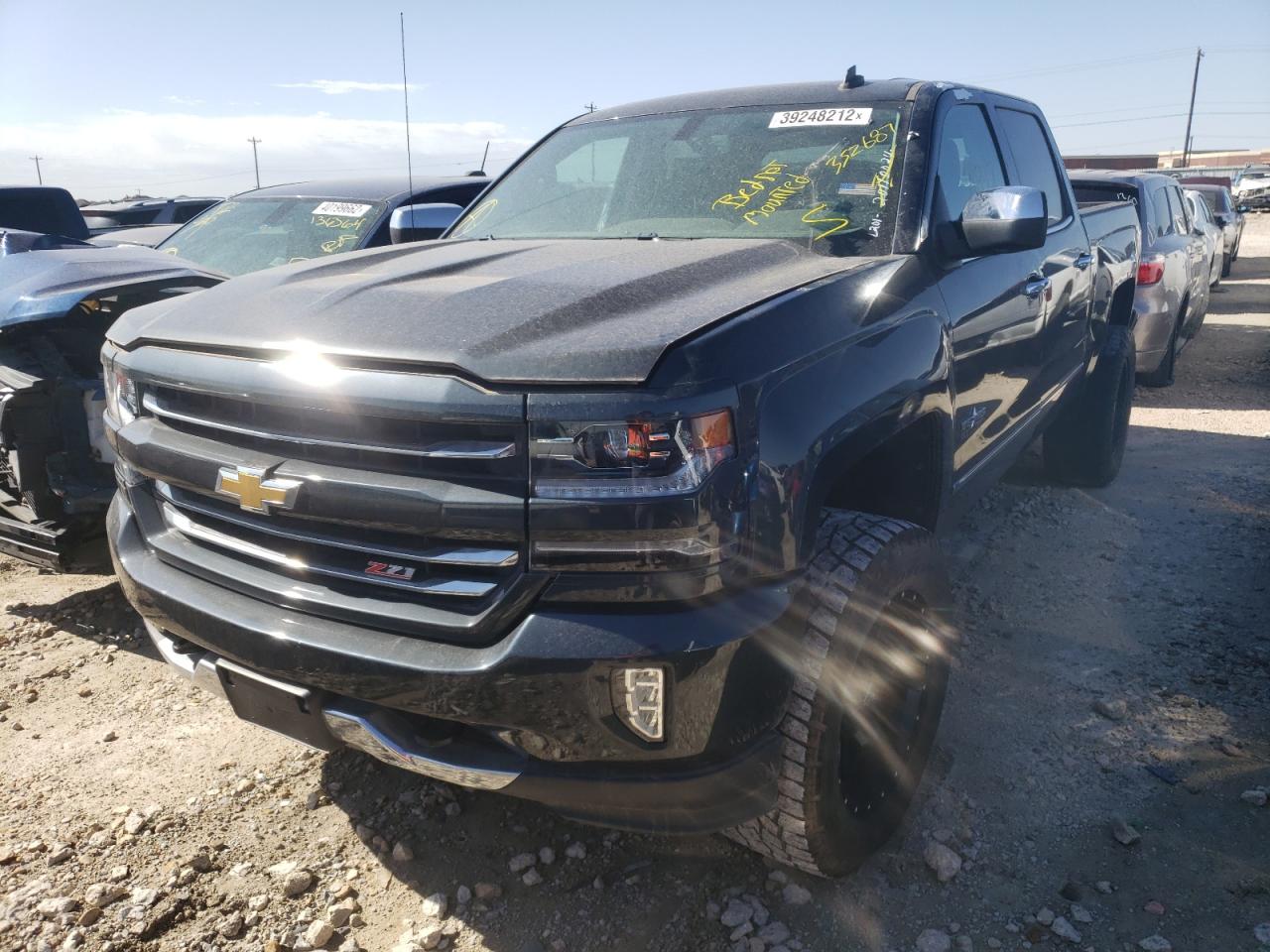 Photo 2 from auction – 2018 CHEVROLET SILVERADO with VIN 3GCUKSEC1JG352687