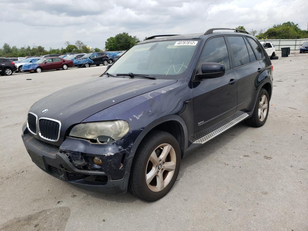 Photo 2 from auction – 2007 BMW X5 3.0I with VIN 5UXFE43587L019204