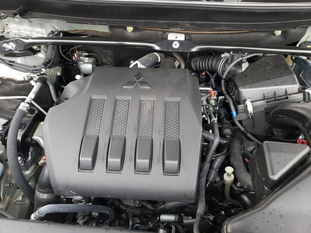 Photo 7 from auction – 2022 MITSUBISHI ECLIPSE CR with VIN JA4ATWAAXNZ000607