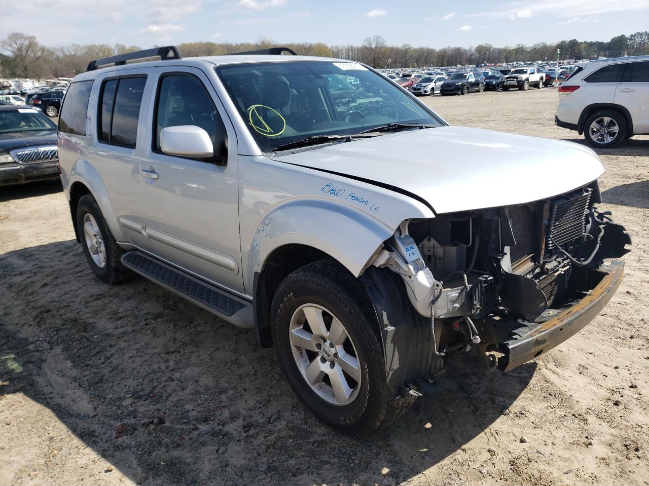 NISSAN PATHFINDER 2012 with VIN 5N1AR1NB2CC618011 - Photo from auction