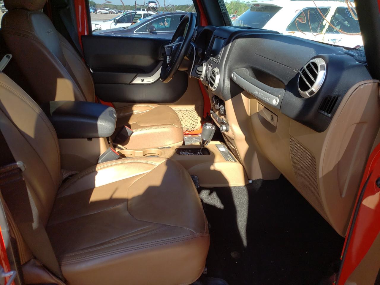 Photo 5 from auction – 2017 JEEP WRANGLER U with VIN 1C4BJWEGXHL628446
