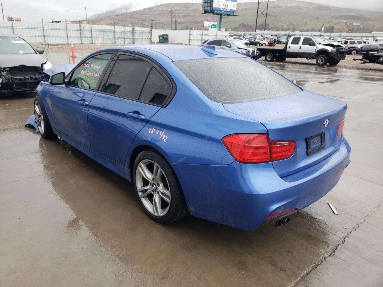 Photo 3 from auction – 2014 BMW 328 XI with VIN WBA3B3C54EJ981044
