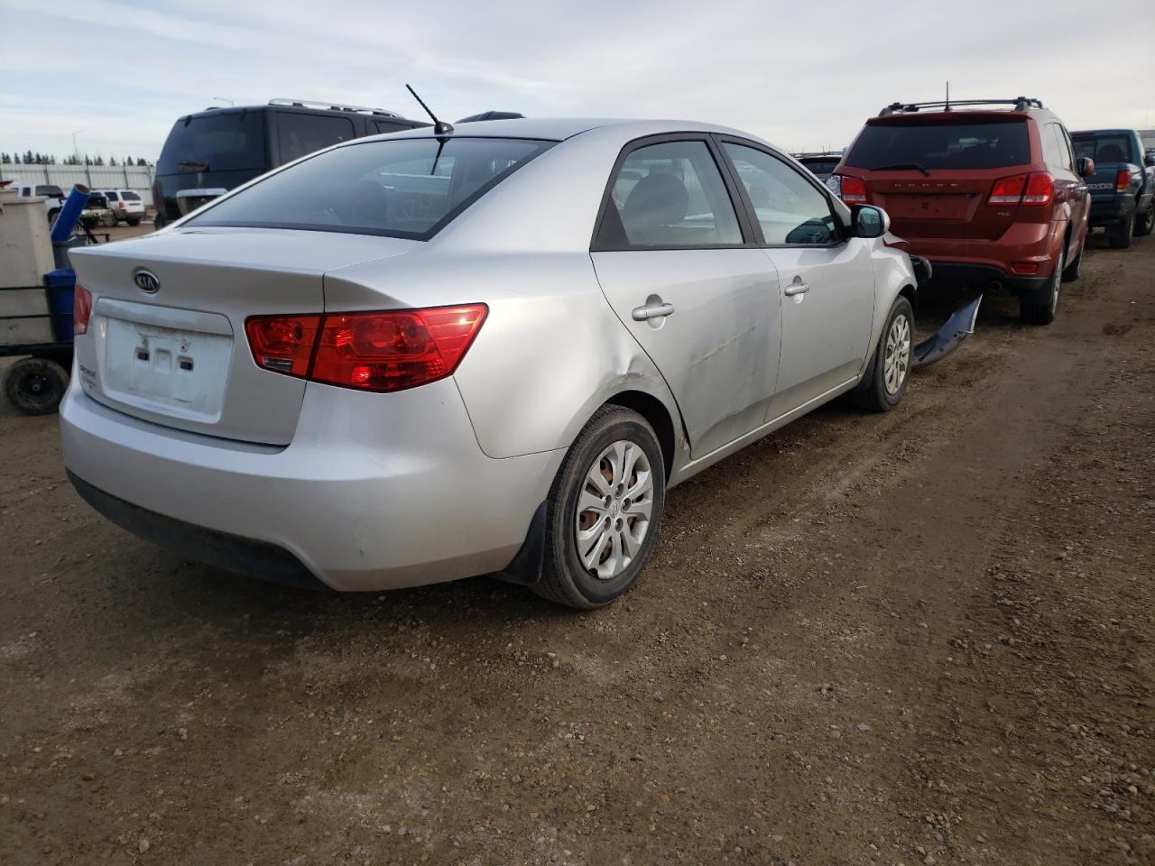 Photo 4 from auction – 2013 KIA FORTE LX with VIN KNAFT4A28D5659541