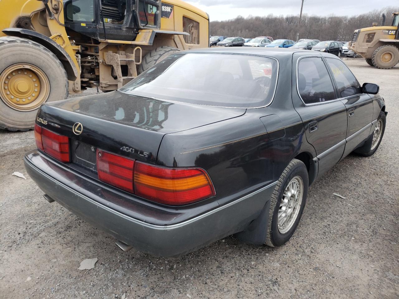 Photo 4 from auction – 1993 LEXUS LS 400 with VIN JT8UF11EXP0165370