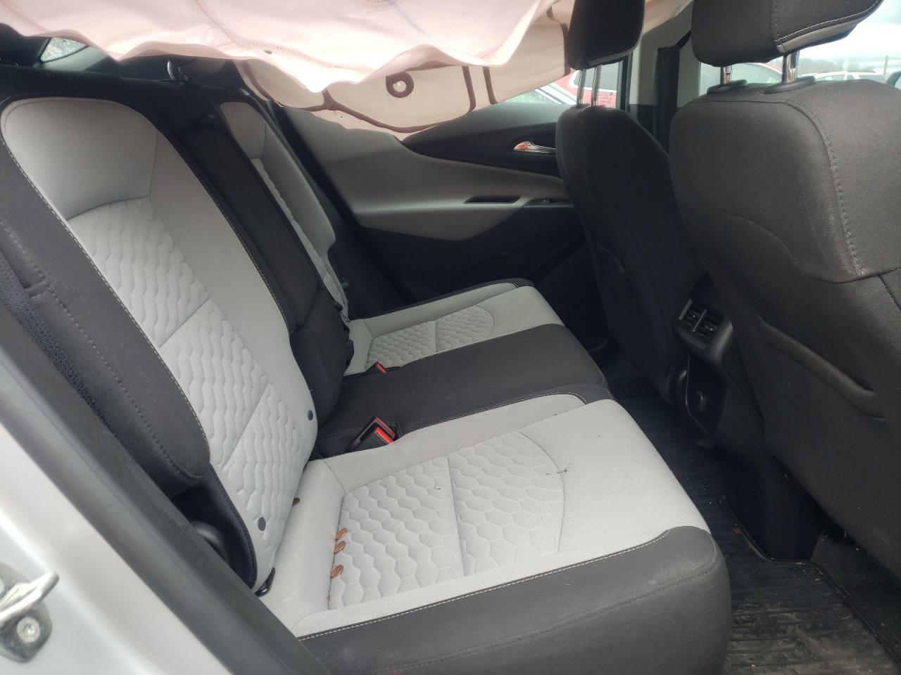 Photo 6 from auction – 2018 CHEVROLET EQUINOX LS with VIN 2GNAXHEV9J6331534