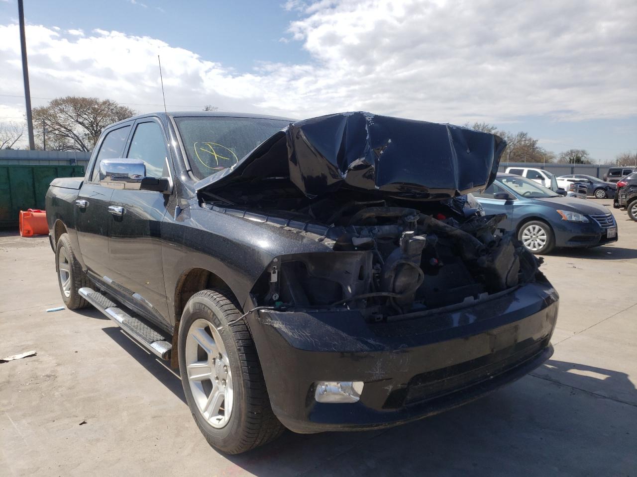 DODGE RAM 1500 L 2012 with VIN 1C6RD6PT0CS334382 - Photo from auction