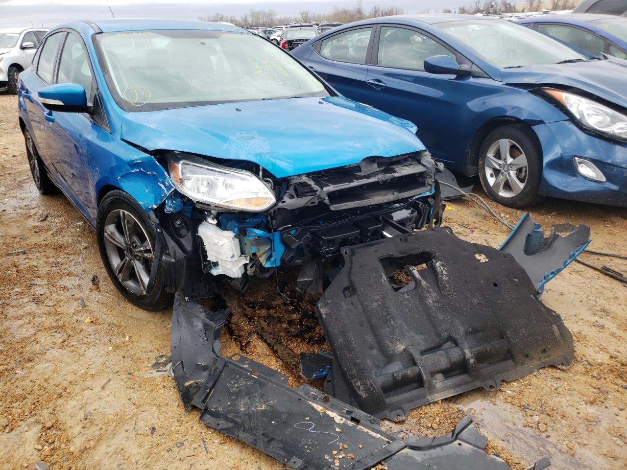 FORD FOCUS SE 2014 with VIN 1FADP3F27EL437674 - Photo from auction