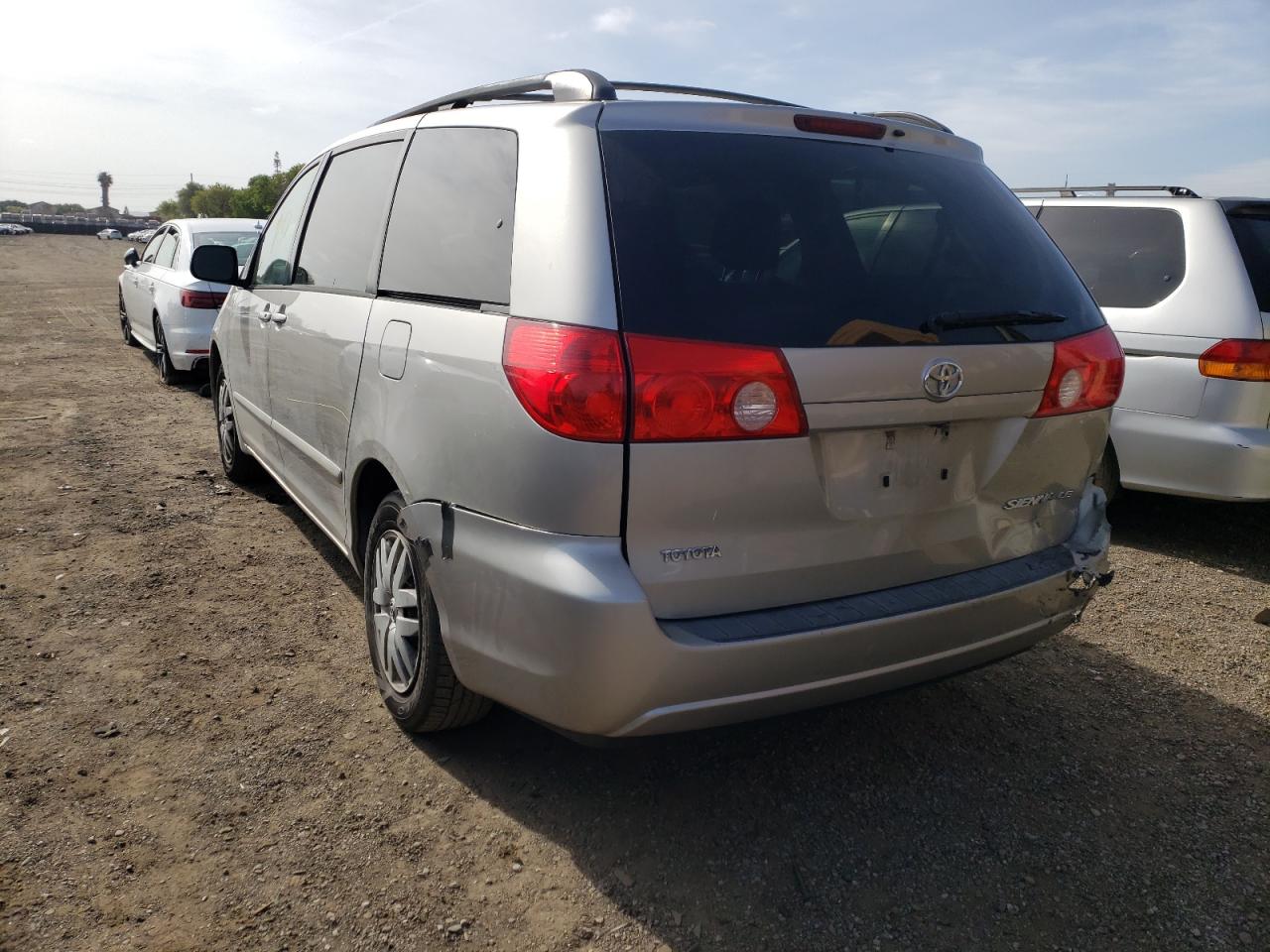 Photo 3 from auction – 2009 TOYOTA SIENNA LE with VIN 5TDZK23C19S244754
