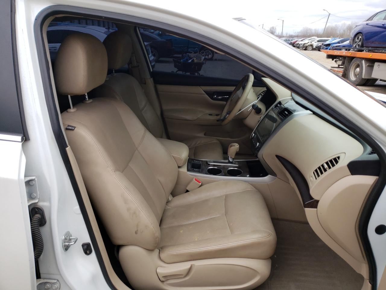 Photo 5 from auction – 2014 NISSAN ALTIMA 2.5 with VIN 1N4AL3AP1EC141924