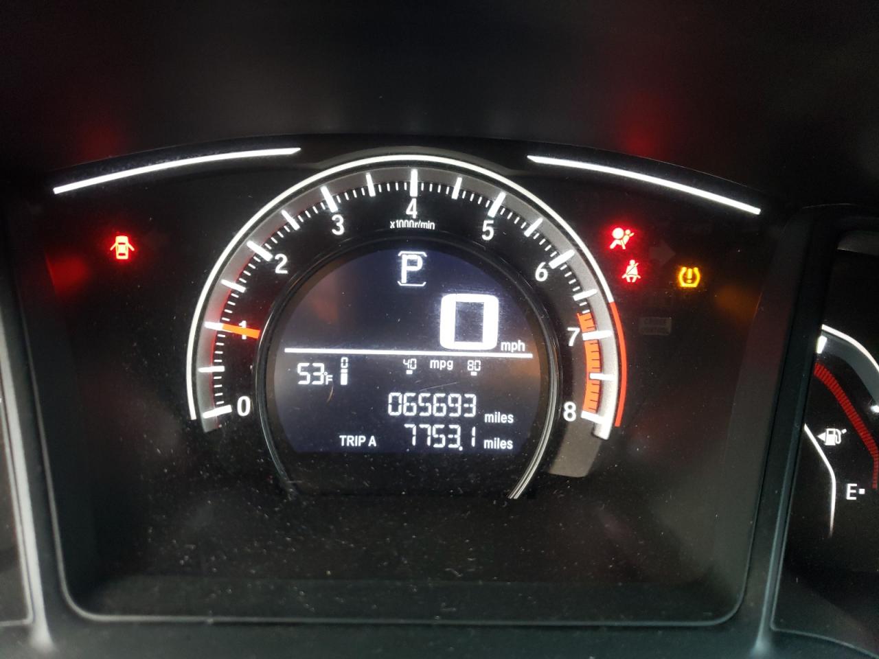Photo 8 from auction – 2017 HONDA CIVIC LX with VIN 19XFC2F54HE207140