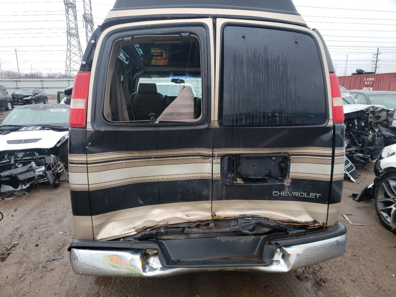Photo 9 from auction – 2004 CHEVROLET EXPRESS G1 with VIN 1GBFG15T141127102