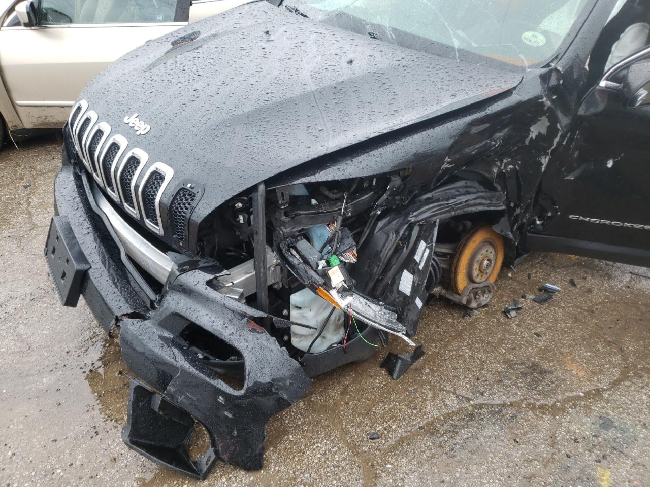 Photo 9 from auction – 2016 JEEP CHEROKEE L with VIN 1C4PJMCBXGW121819