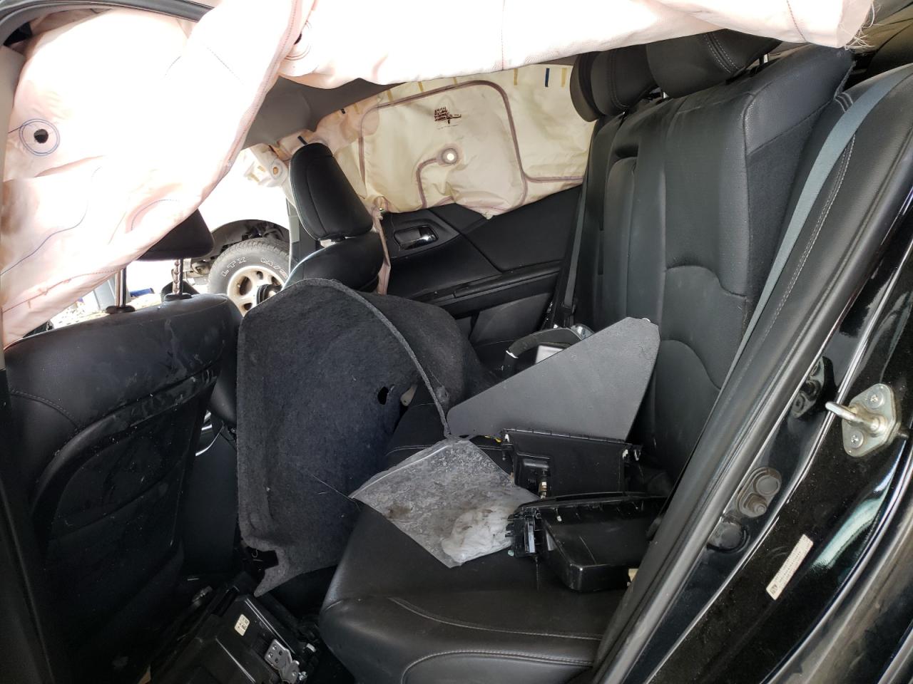 Photo 6 from auction – 2014 HONDA ACCORD EXL with VIN 1HGCR2F87EA175649