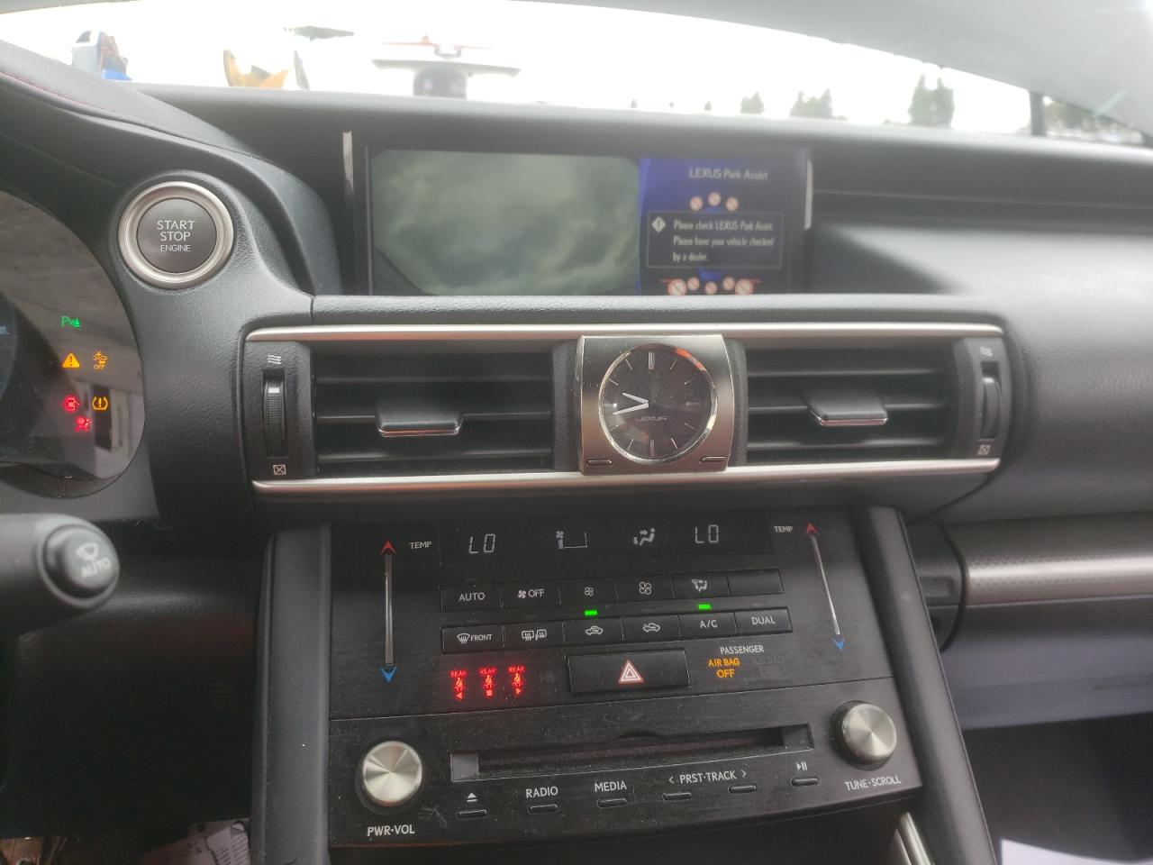 Photo 9 from auction – 2018 LEXUS IS 300 with VIN JTHBA1D27J5080293