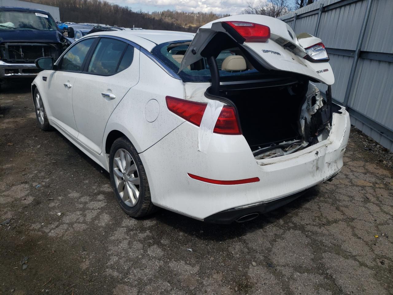 Photo 3 from auction – 2014 KIA OPTIMA EX with VIN 5XXGN4A70EG271827