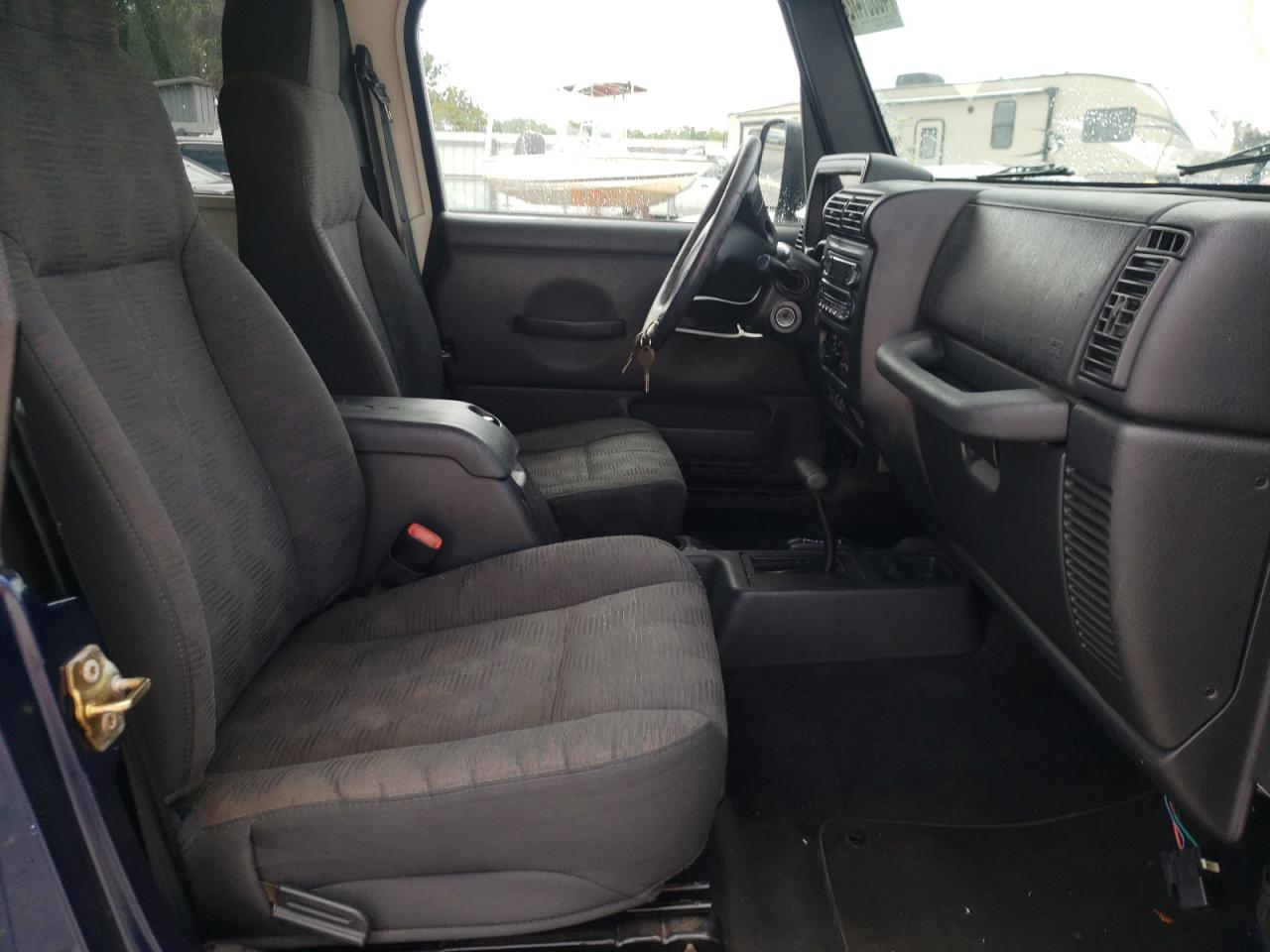 Photo 5 from auction – 2004 JEEP WRANGLER / with VIN 1J4FA49S94P767548