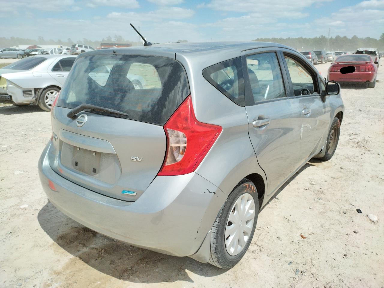 Photo 4 from auction – 2014 NISSAN VERSA NOTE with VIN 3N1CE2CP8EL398896