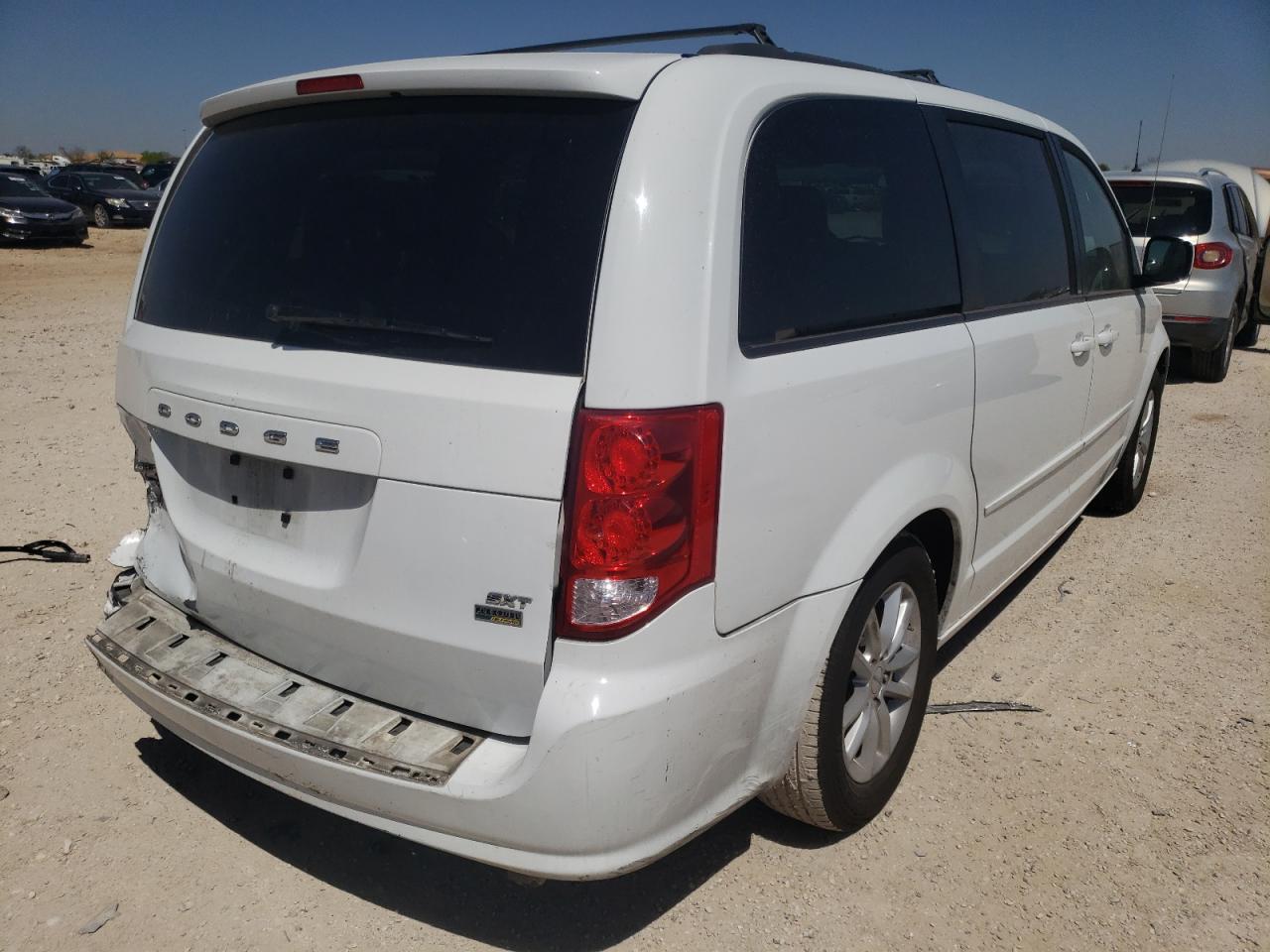 Photo 4 from auction – 2014 DODGE GRAND CARA with VIN 2C4RDGCG8ER127718