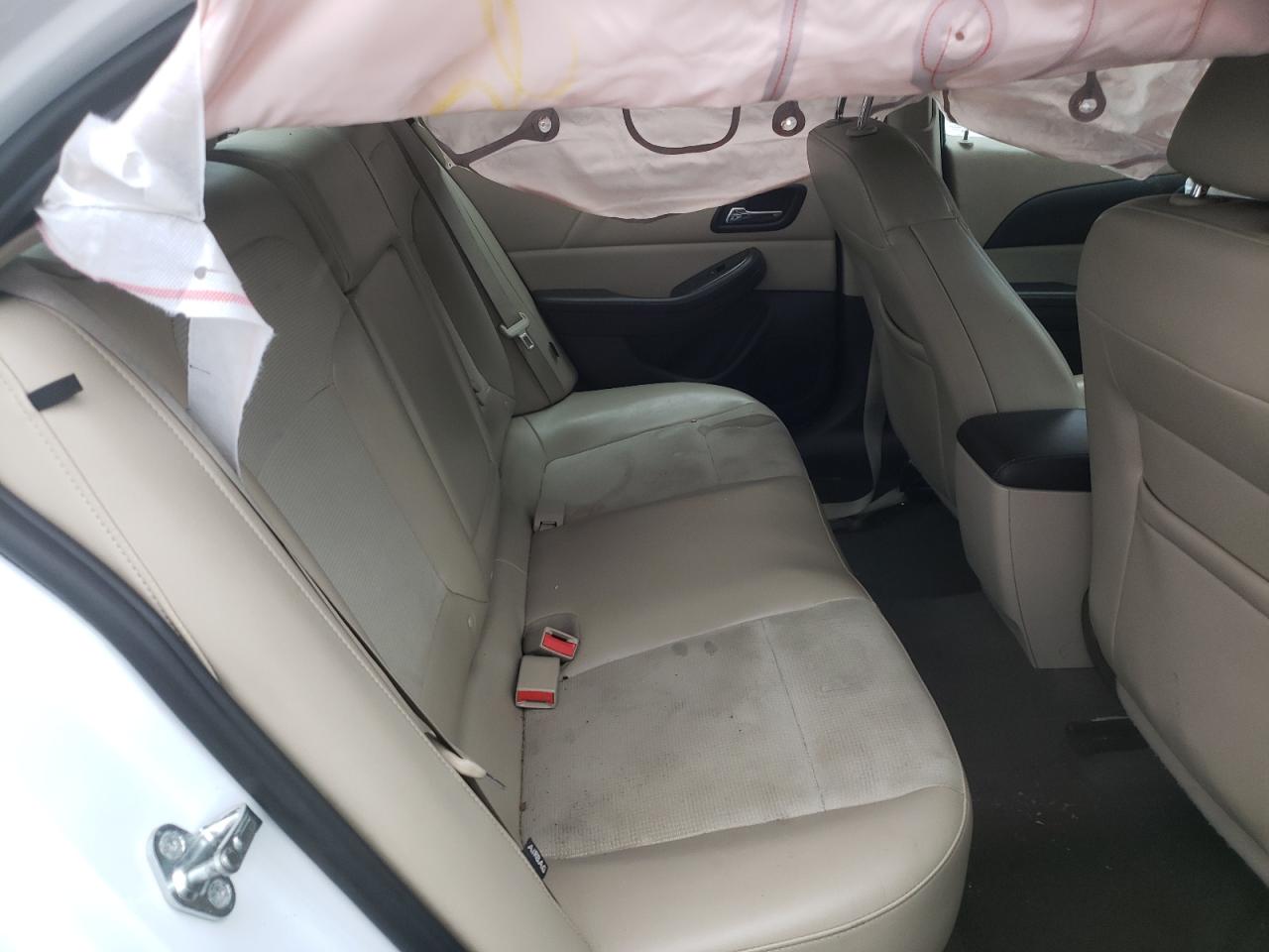Photo 6 from auction – 2016 CHEVROLET MALIBU LIM with VIN 1G11C5SA3GF116341