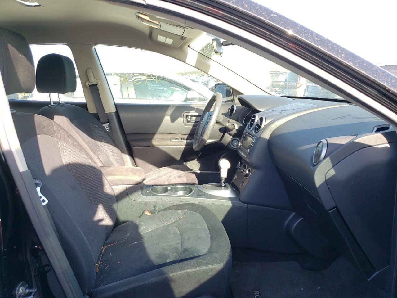 Photo 5 from auction – 2014 NISSAN ROGUE SELE with VIN JN8AS5MT3EW612296