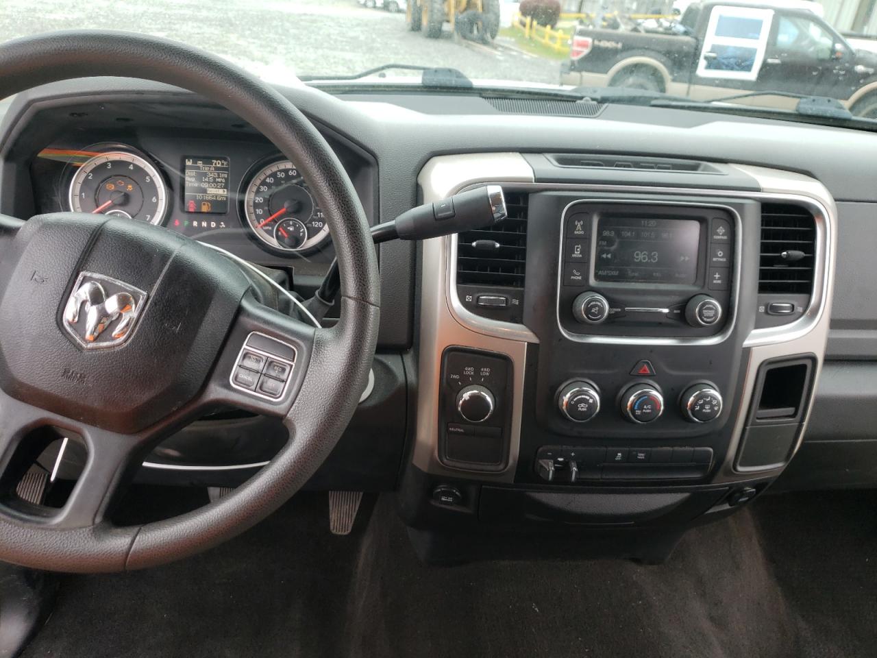 Photo 9 from auction – 2017 RAM 2500 SLT with VIN 3C6TR5DT9HG675820