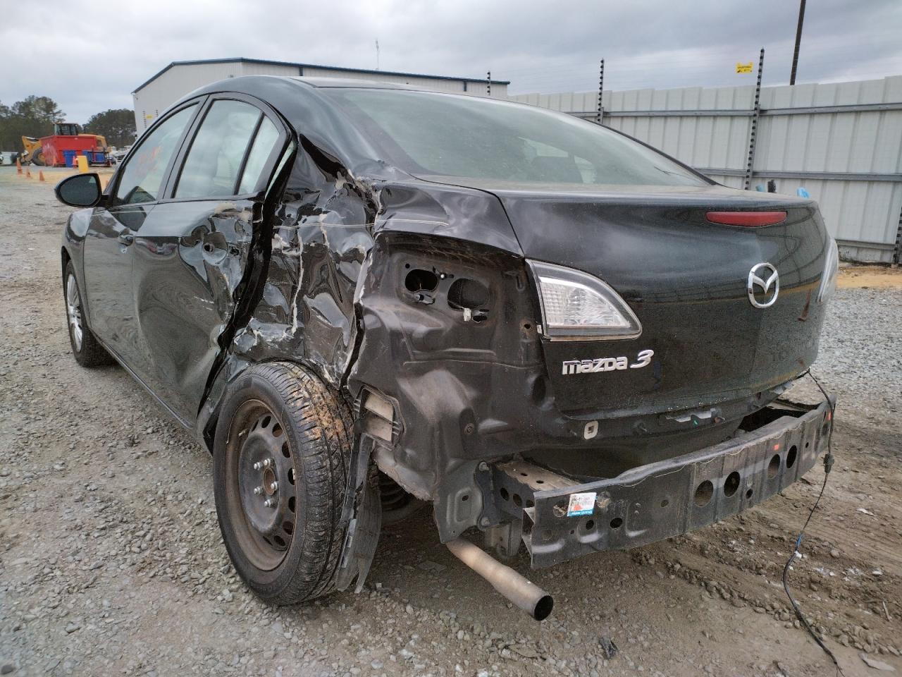 Photo 3 from auction – 2012 MAZDA 3 I with VIN JM1BL1UF7C1609251