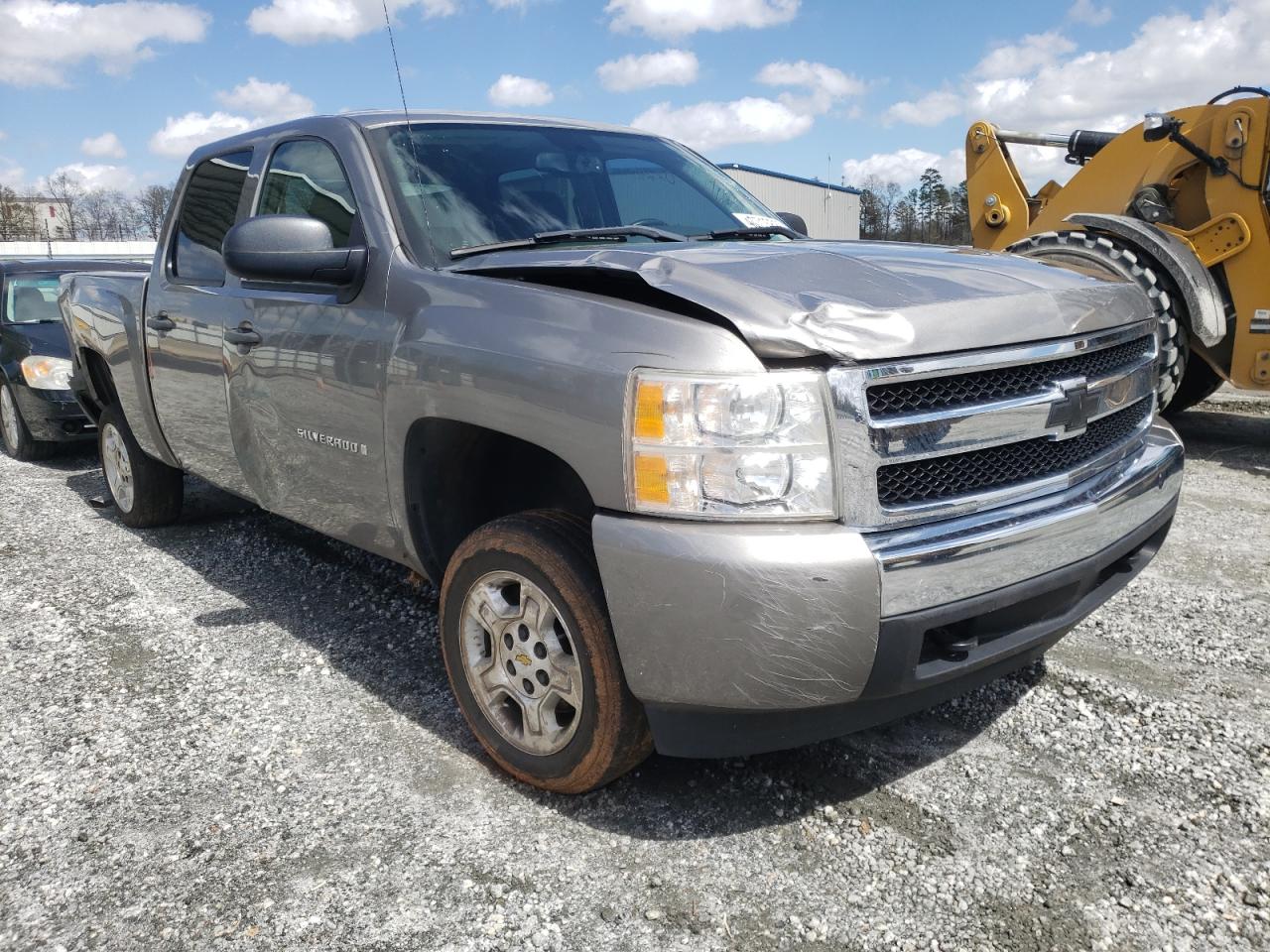 CHEVROLET SILVERADO 2008 with VIN 2GCEC130481106403 - Photo from auction