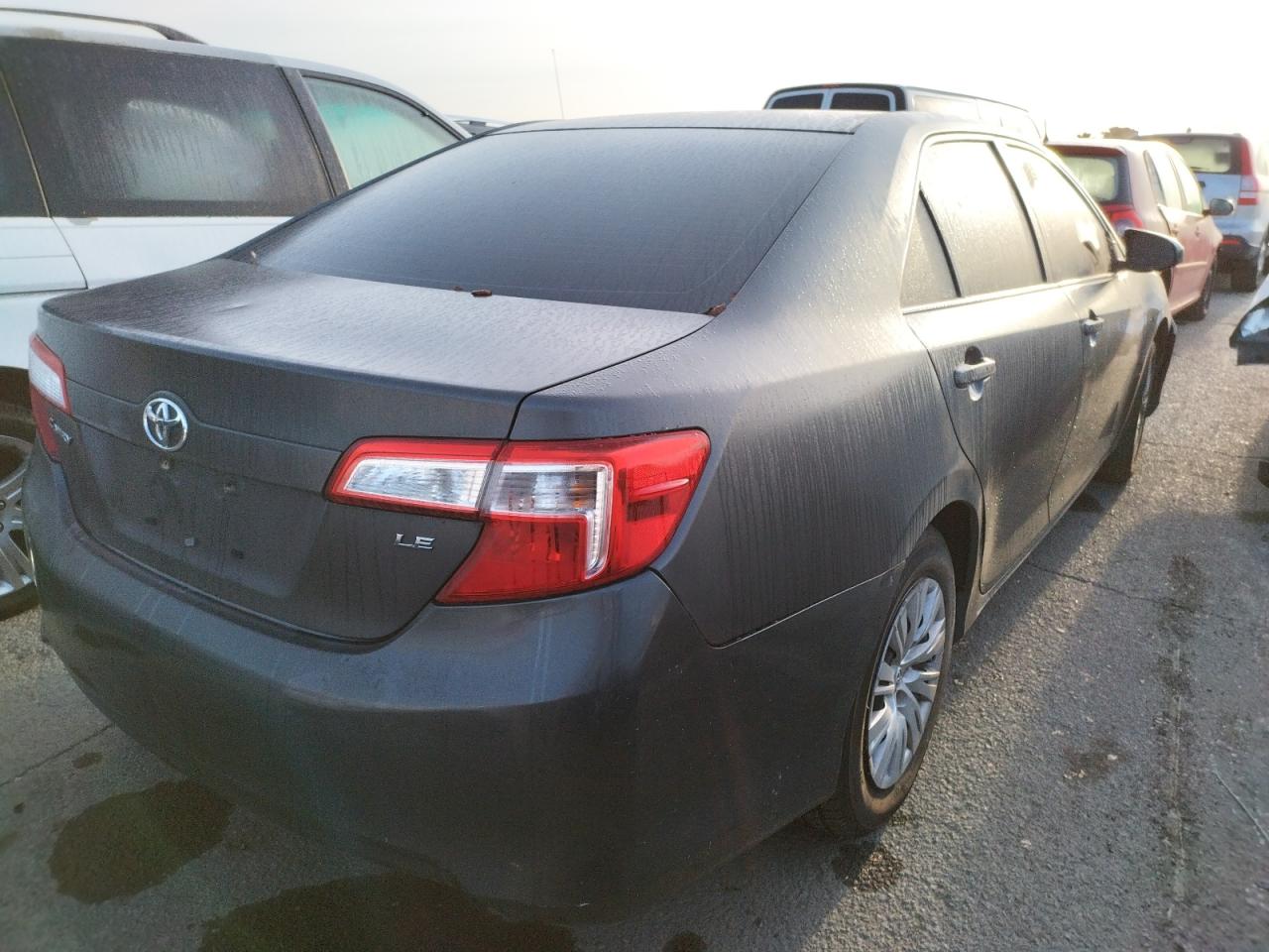 Photo 4 from auction – 2012 TOYOTA CAMRY BASE with VIN 4T1BF1FK4CU063813