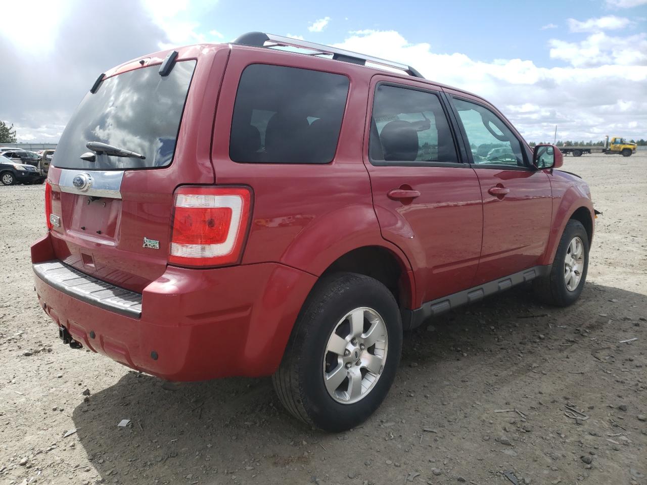 Zdjęcie 4 z aukcji – 2011 FORD ESCAPE LIM z VIN 1FMCU9EG8BKB65647