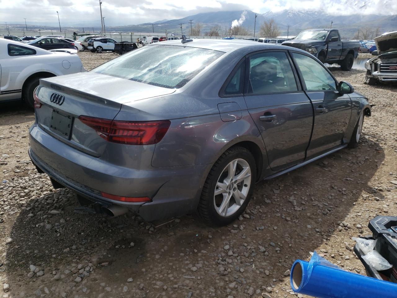Фото 4 с аукциона – 2018 AUDI A4 PREMIUM с VIN WAUDNAF47JA054228