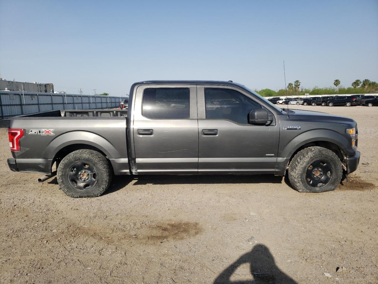 Photo 9 from auction – 2017 FORD F150 SUPER with VIN 1FTEW1CP7HKD53595