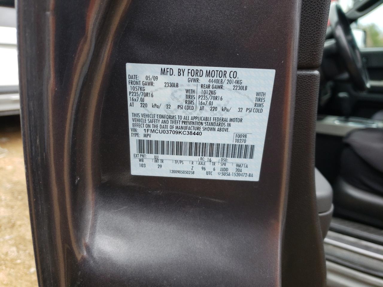 Photo 10 from auction – 2009 FORD ESCAPE XLT with VIN 1FMCU03709KC38440
