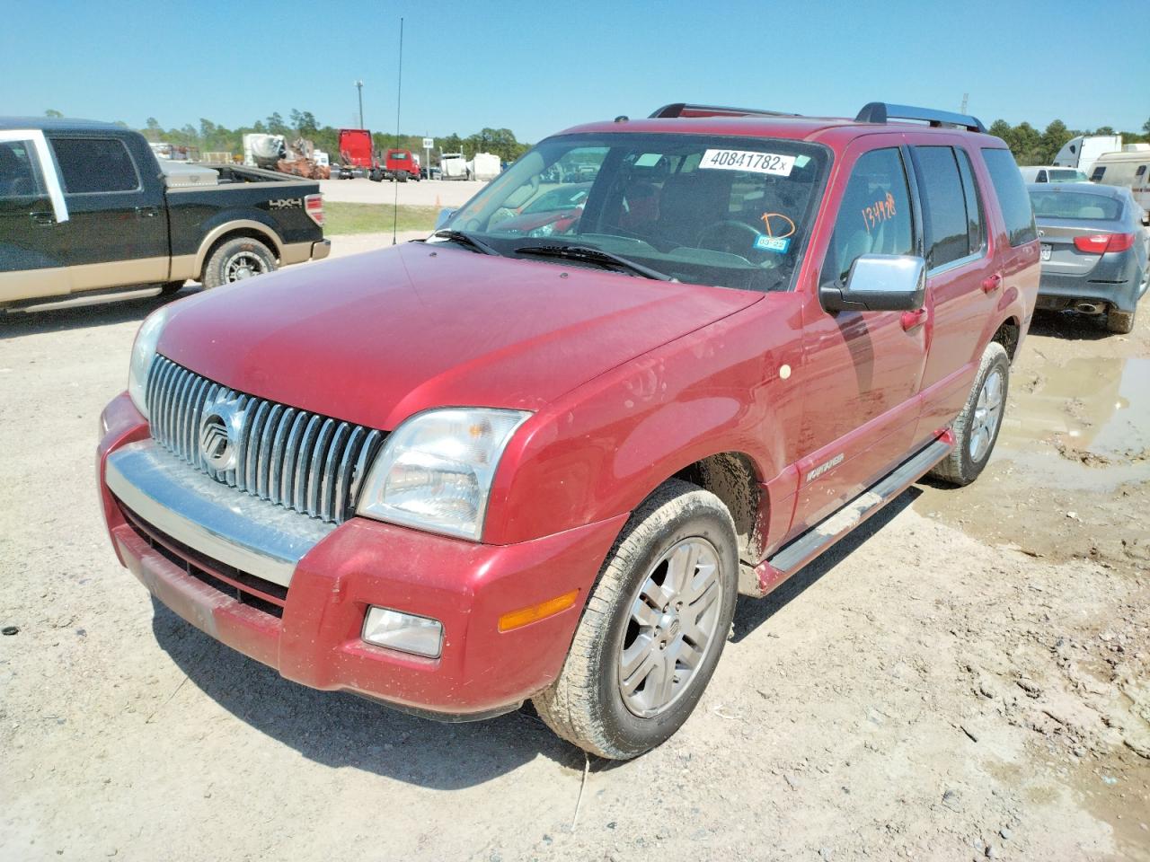 Photo 2 from auction – 2008 MERCURY MOUNTAINEE with VIN 4M2EU38868UJ18011