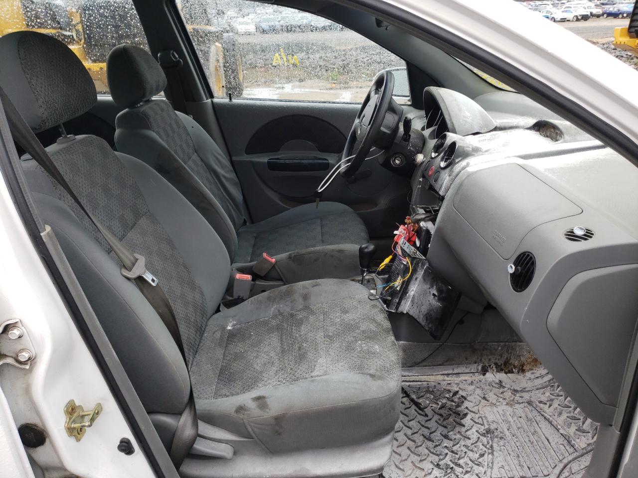 Photo 5 from auction – 2005 CHEVROLET AVEO BASE with VIN KL1TD62695B283488
