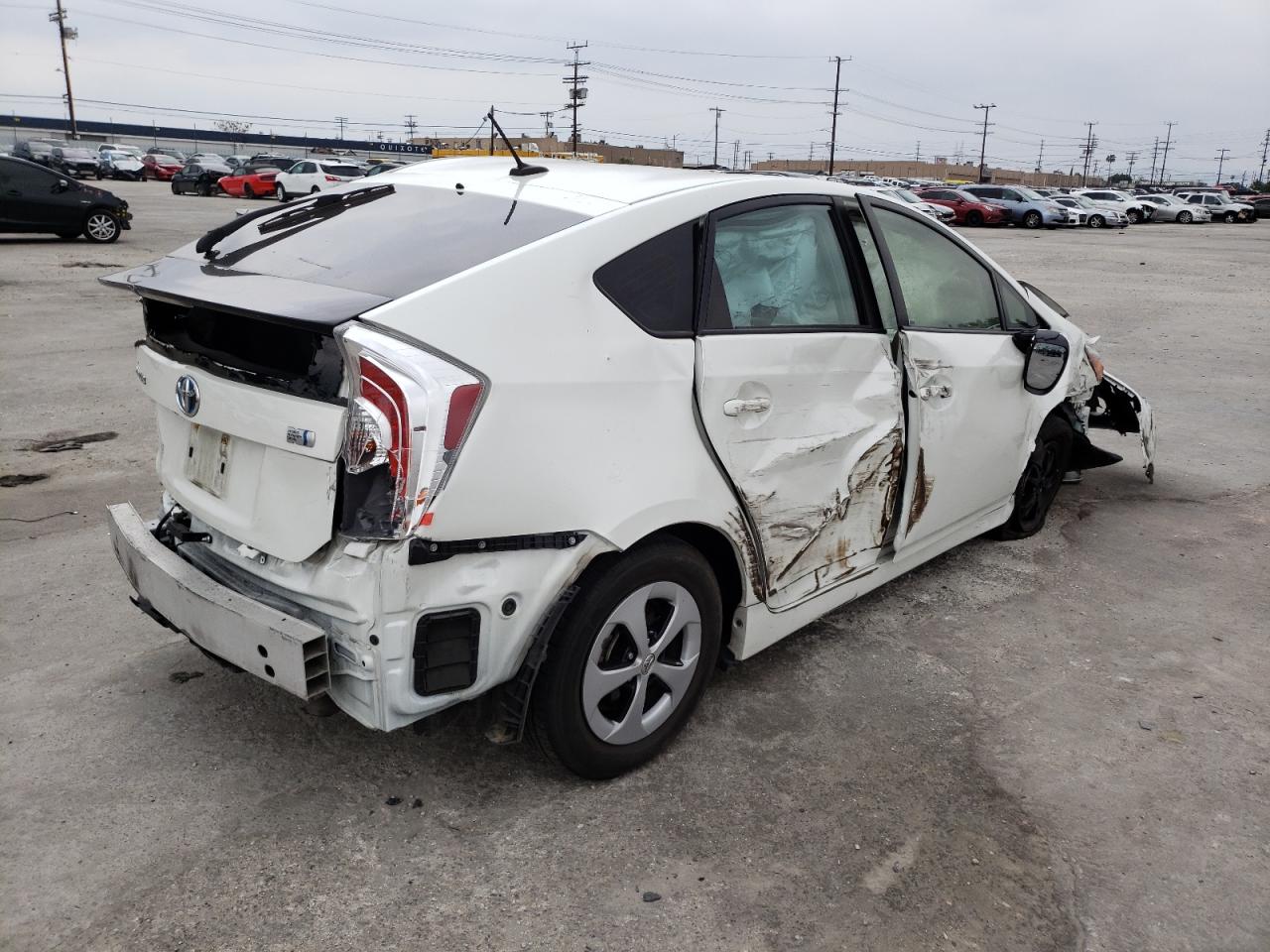 Photo 4 from auction – 2013 TOYOTA PRIUS with VIN JTDKN3DU3D1687371