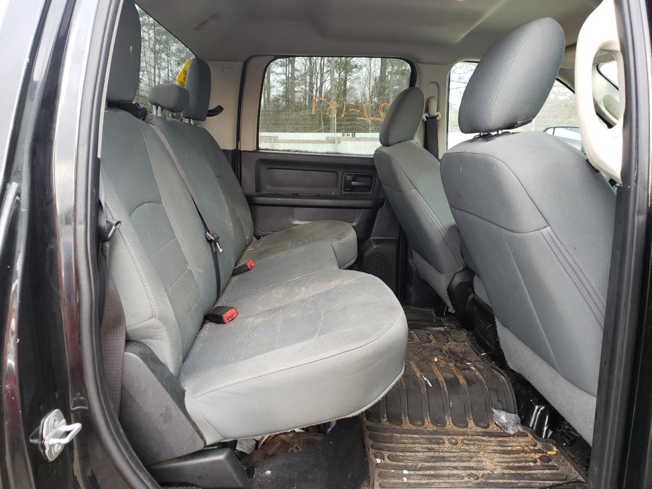 Photo 6 from auction – 2016 RAM 2500 ST with VIN 3C6UR5CJ9GG330709