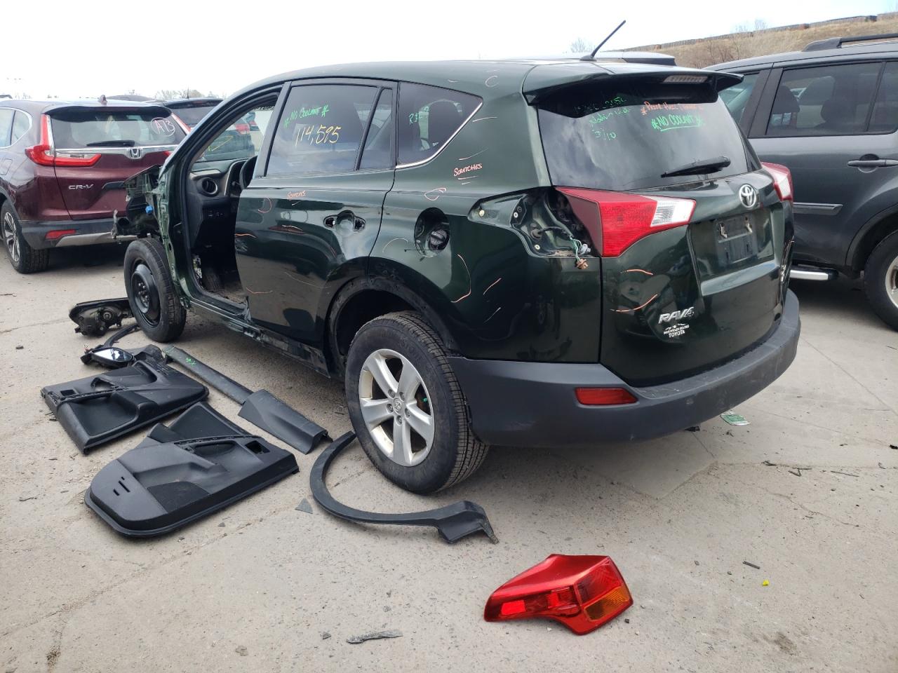 Photo 3 from auction – 2013 TOYOTA RAV4 XLE with VIN JTMRFREV7D5001914