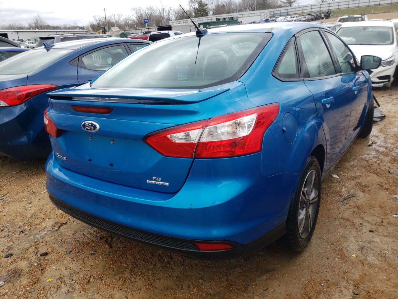 Photo 4 from auction – 2014 FORD FOCUS SE with VIN 1FADP3F27EL437674
