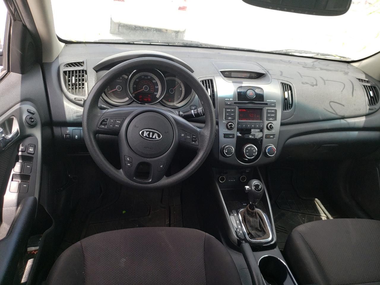 Photo 9 from auction – 2013 KIA FORTE EX with VIN KNAFU4A20D5703772