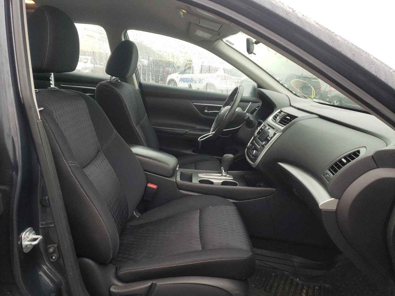 Photo 5 from auction – 2017 NISSAN ALTIMA 2.5 with VIN 1N4AL3APXHC206614