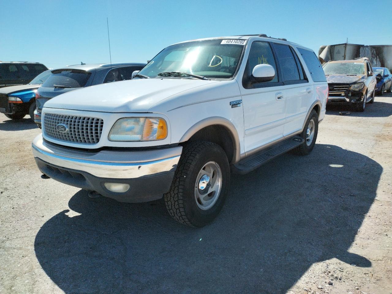 Photo 2 from auction – 1999 FORD EXPEDITION with VIN 1FMPU18L4XLA68586