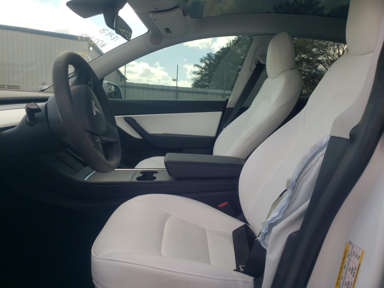 Photo 5 from auction – 2021 TESLA MODEL Y with VIN 5YJYGDEE9MF202773