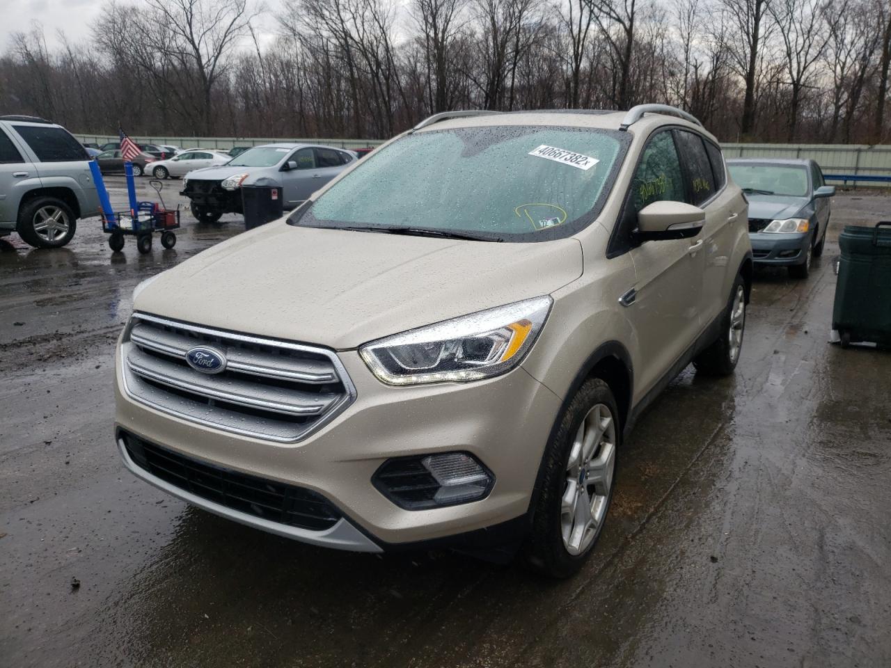 Photo 2 from auction – 2017 FORD ESCAPE TIT with VIN 1FMCU9J97HUF03673