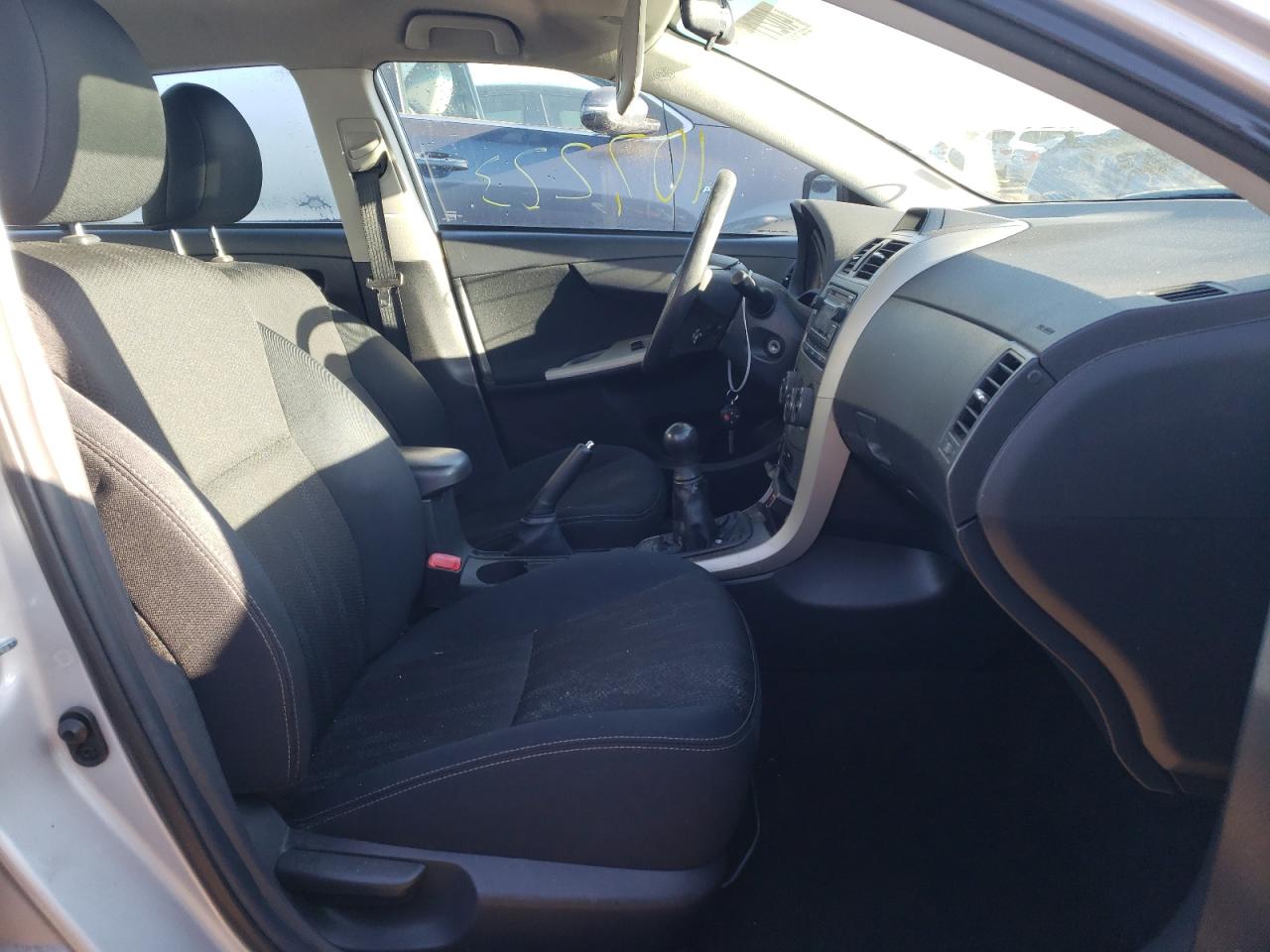 Photo 5 from auction – 2012 TOYOTA COROLLA BA with VIN 2T1BU4EE8CC781045