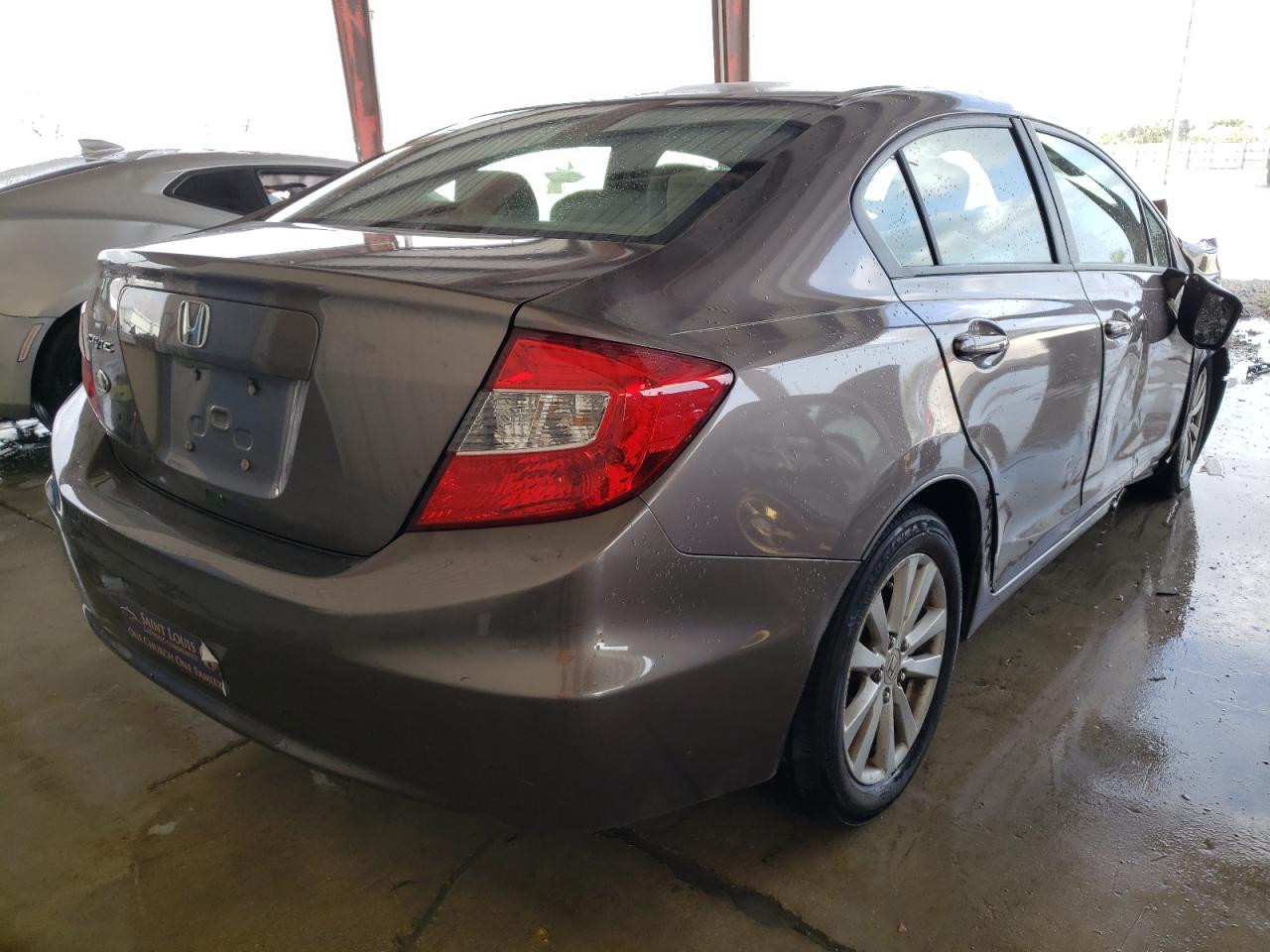 Photo 4 from auction – 2012 HONDA CIVIC EX with VIN JHMFB2F89CS003015