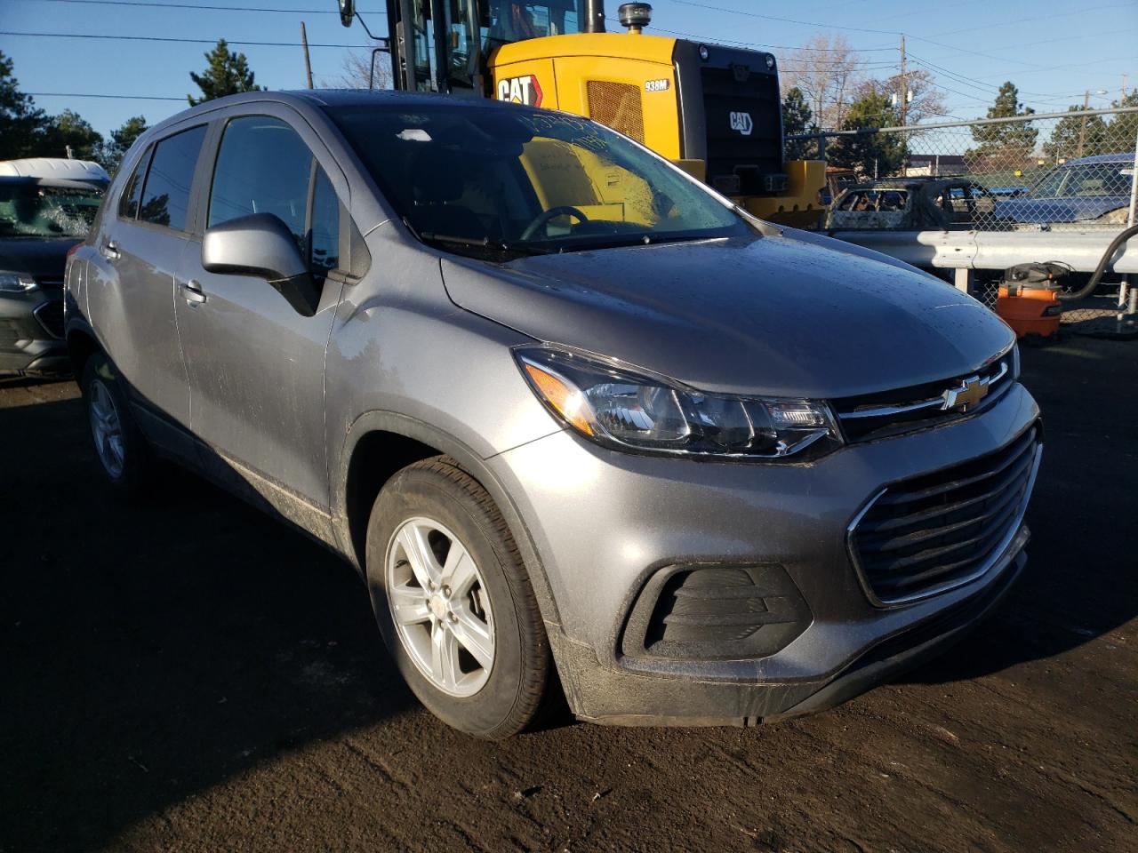CHEVROLET TRAX LS 2020 with VIN 3GNCJKSB4LL176858 - Photo from auction