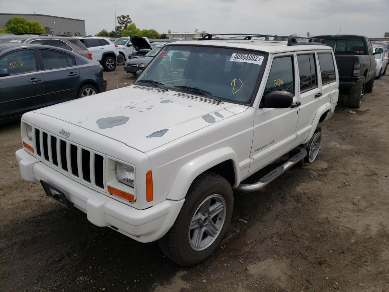 Photo 2 from auction – 2000 JEEP CHEROKEE C with VIN 1J4FF58S2YL248847
