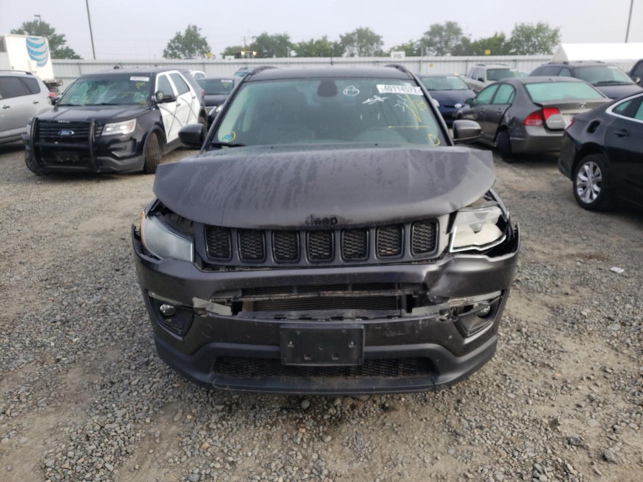 Photo 9 from auction – 2019 JEEP COMPASS LA with VIN 3C4NJCBB0KT699557