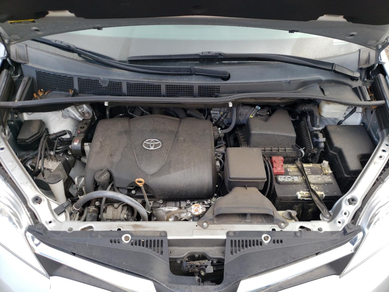Photo 7 from auction – 2020 TOYOTA SIENNA LE with VIN 5TDKZ3DC2LS056754