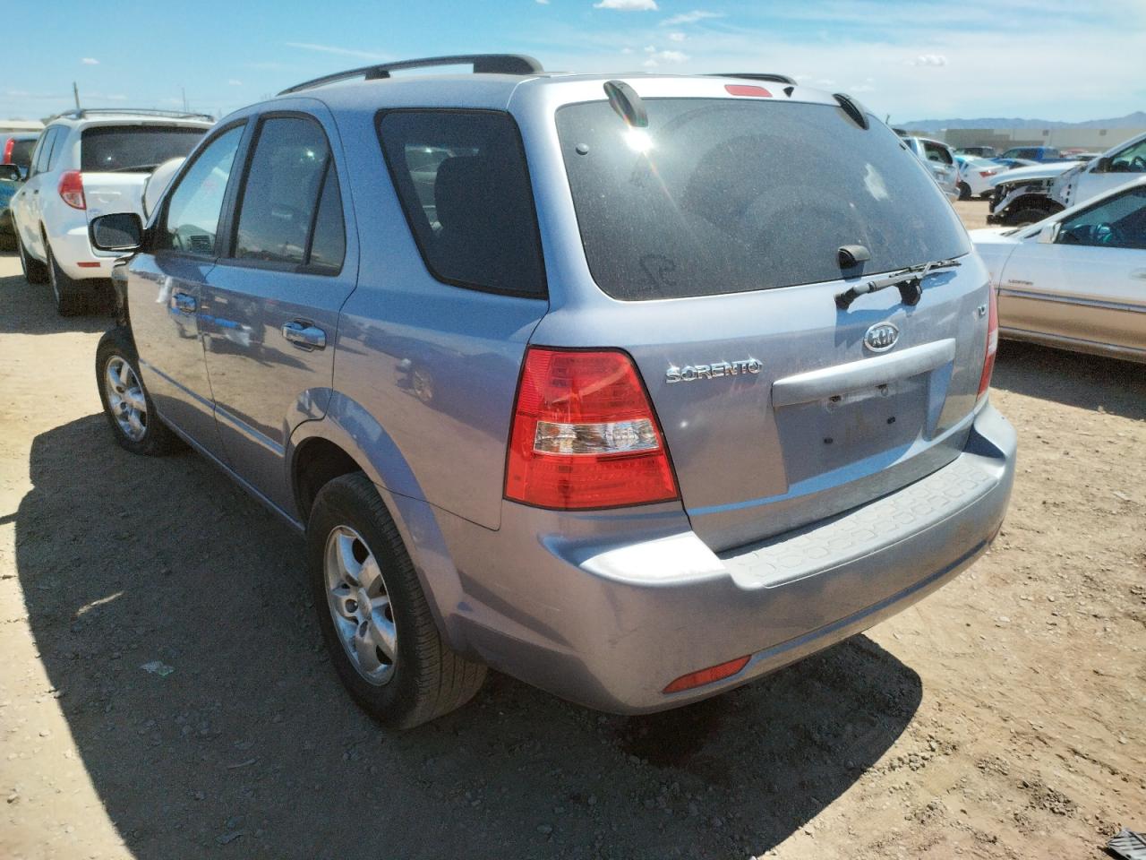 Photo 3 from auction – 2009 KIA SORENTO LX with VIN KNDJD735495890110